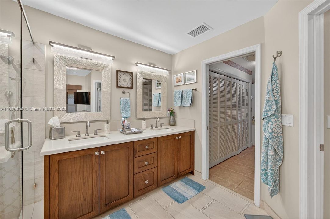 Active With Contract: $950,000 (4 beds, 3 baths, 2500 Square Feet)