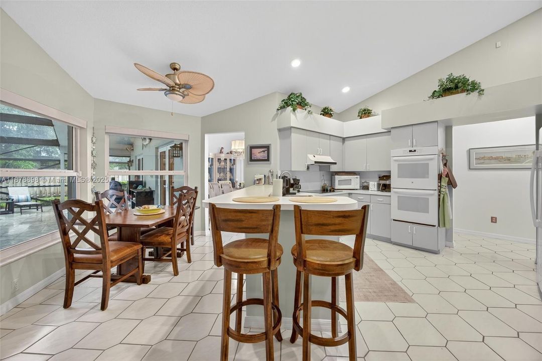 Active With Contract: $950,000 (4 beds, 3 baths, 2500 Square Feet)