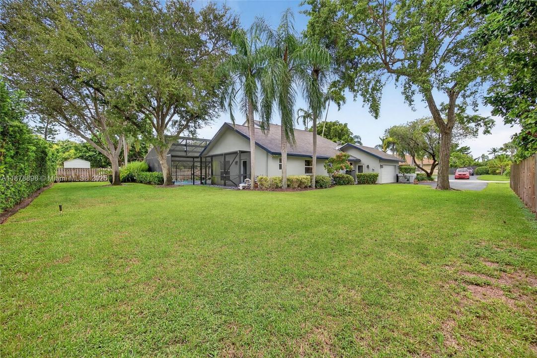 Active With Contract: $950,000 (4 beds, 3 baths, 2500 Square Feet)