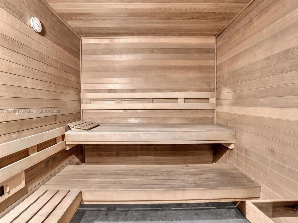 На продажу: $88,000 (1 спален, 1 ванн, 748 Квадратных фут)