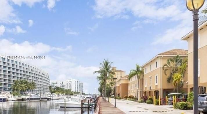 待售: $588,877 (3 贝兹, 2 浴室, 1495 平方英尺)