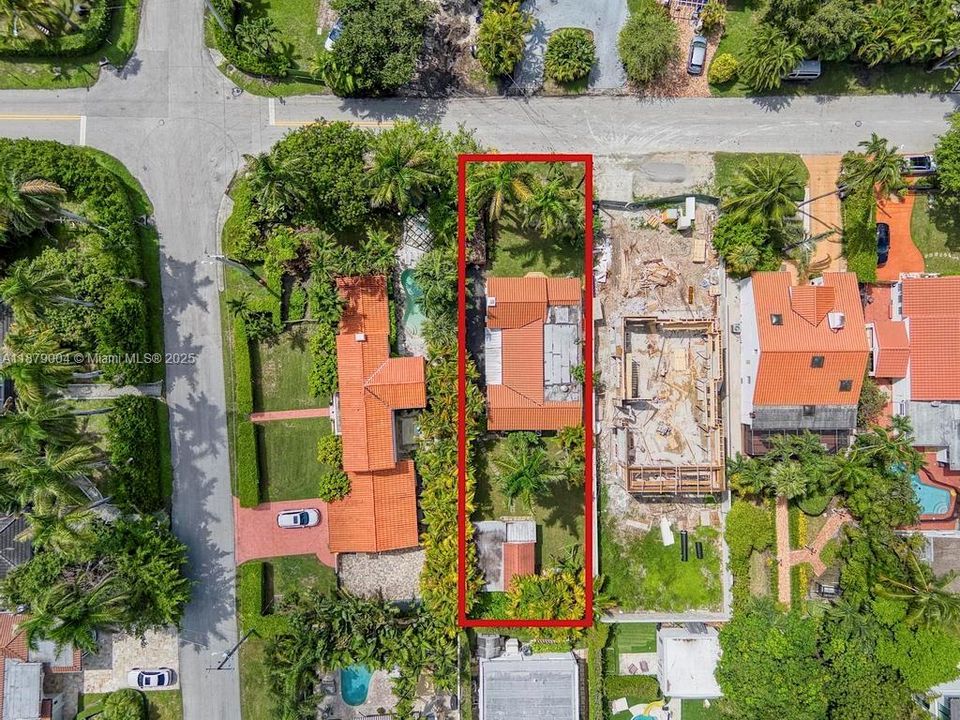 Activo con contrato: $1,600,000 (3 camas, 3 baños, 1723 Pies cuadrados)