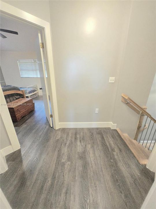 Recently Sold: $475,000 (3 beds, 2 baths, 1445 Square Feet)