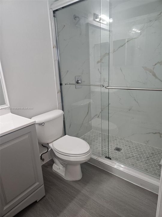 合同活跃: $2,850 (2 贝兹, 2 浴室, 1131 平方英尺)