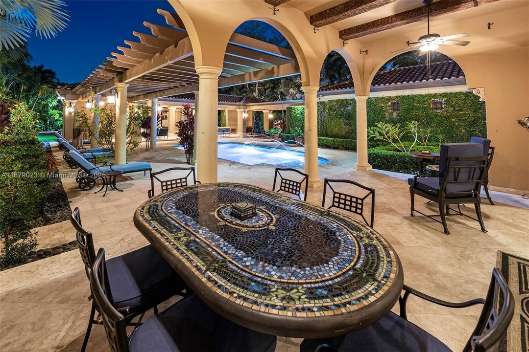 Active With Contract: $3,250,000 (4 beds, 4 baths, 4612 Square Feet)