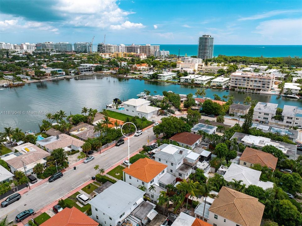 Active With Contract: $5,200 (2 beds, 1 baths, 1080 Square Feet)