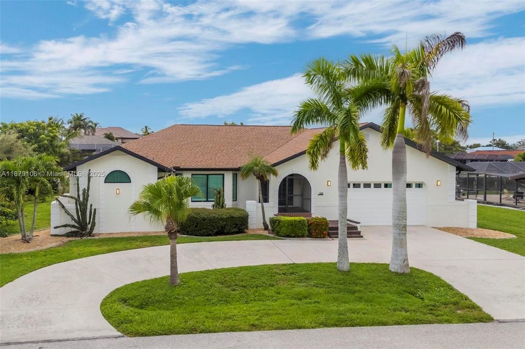 For Sale: $1,195,000 (4 beds, 3 baths, 2540 Square Feet)