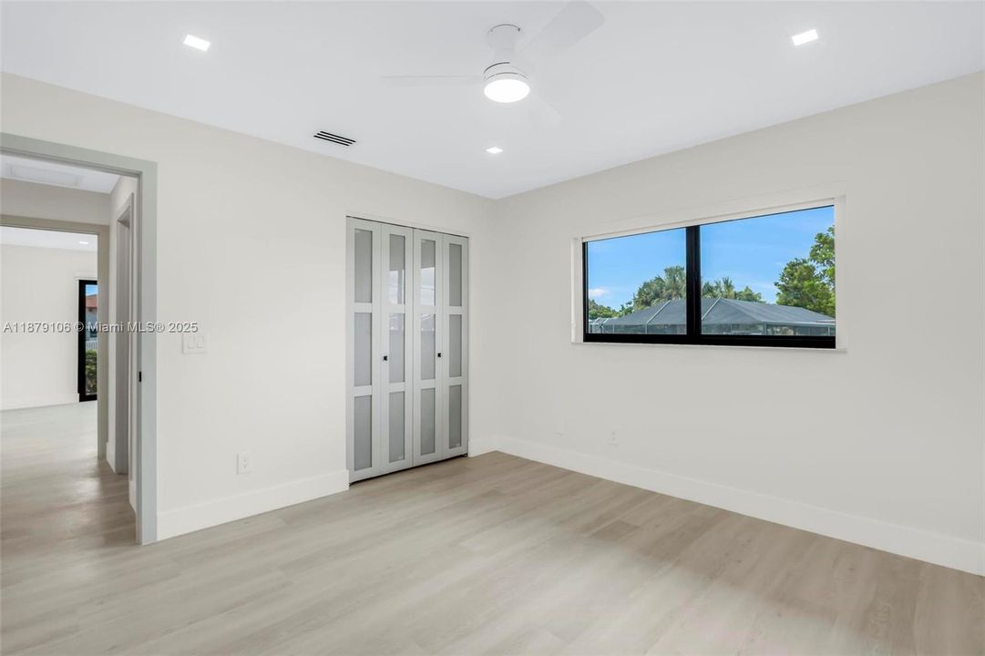 For Sale: $1,195,000 (4 beds, 3 baths, 2540 Square Feet)