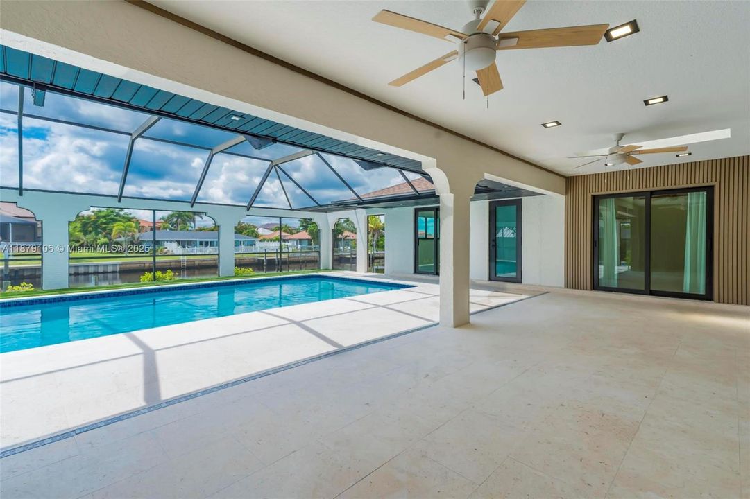 For Sale: $1,195,000 (4 beds, 3 baths, 2540 Square Feet)