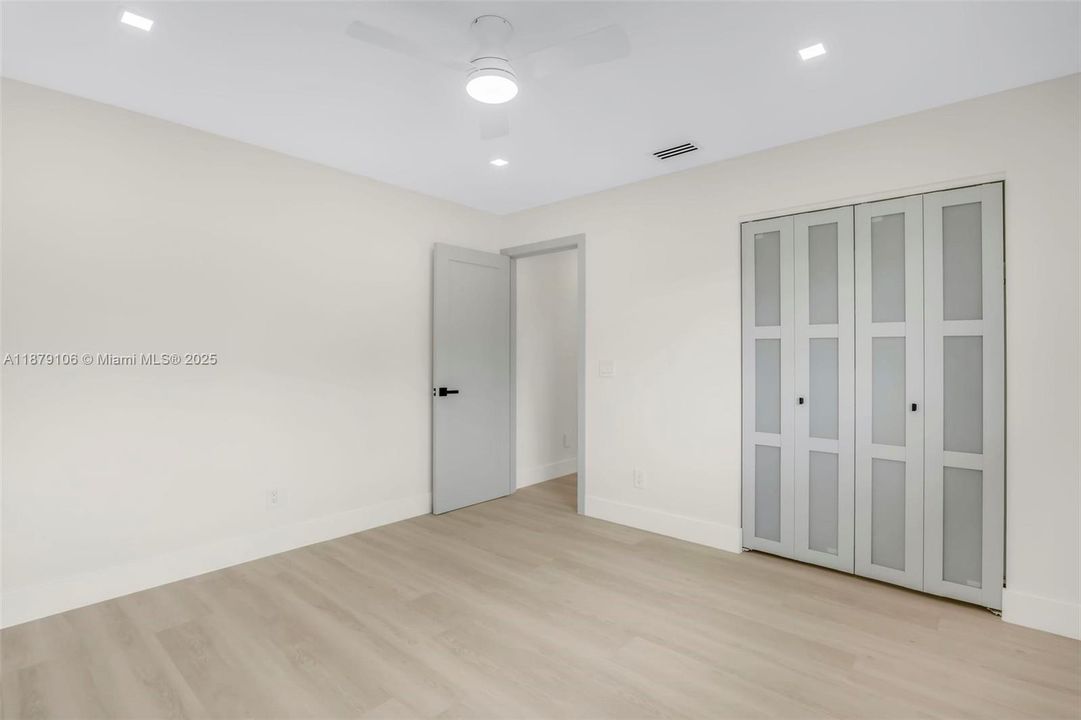 For Sale: $1,195,000 (4 beds, 3 baths, 2540 Square Feet)