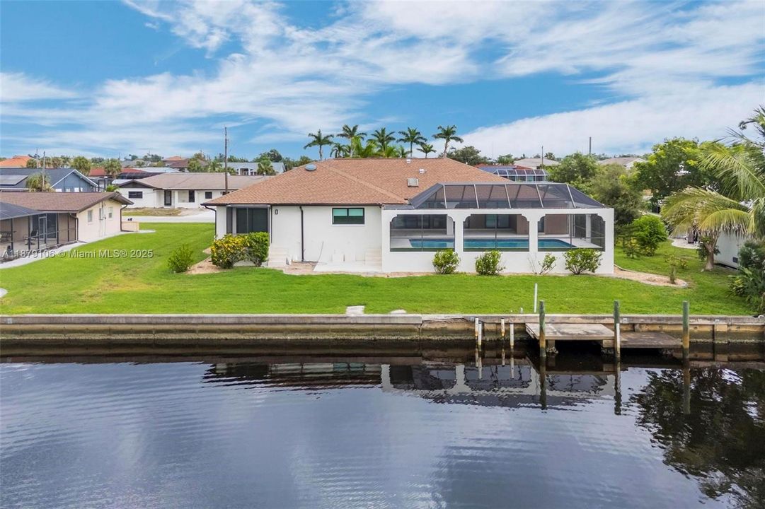 For Sale: $1,195,000 (4 beds, 3 baths, 2540 Square Feet)