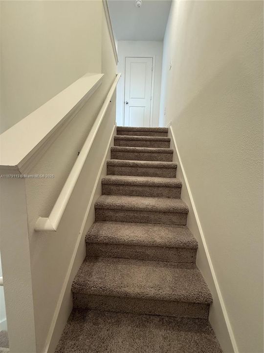 出租: $2,100 (3 贝兹, 2 浴室, 0 平方英尺)