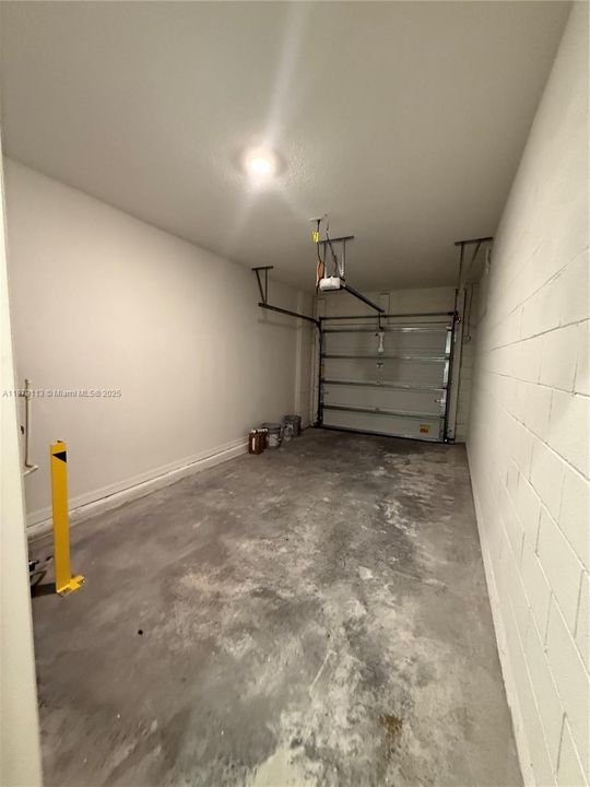 出租: $2,100 (3 贝兹, 2 浴室, 0 平方英尺)