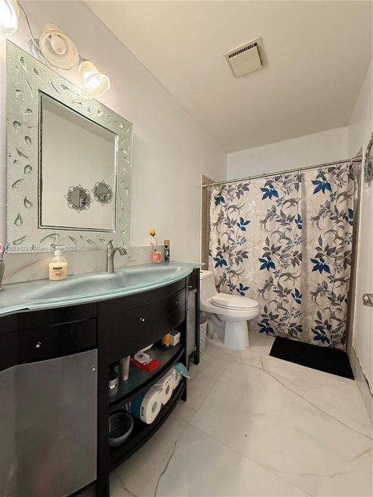 Недавно продано: $650,000 (3 спален, 2 ванн, 1791 Квадратных фут)