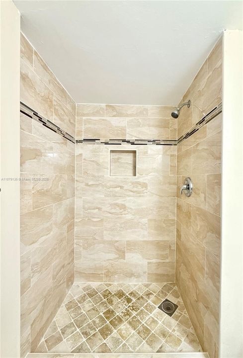 secondary bathroom walk-in shower
