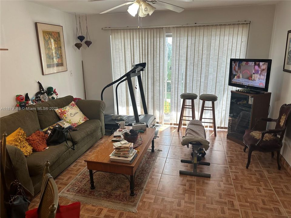 En Venta: $178,500 (1 camas, 1 baños, 600 Pies cuadrados)