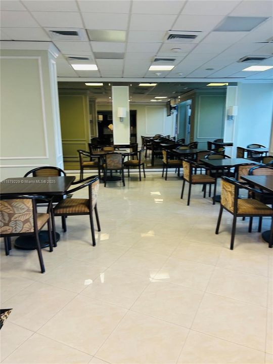 Social/Gathering Room Sitting Area