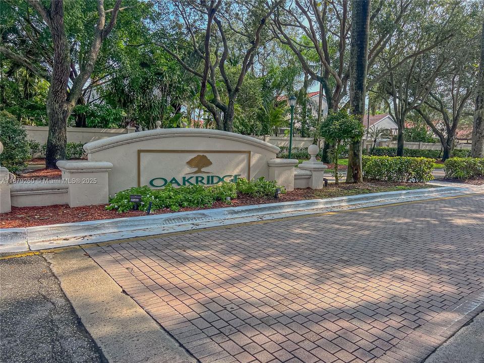 В аренду: $12,500 (5 спален, 4 ванн, 3698 Квадратных фут)