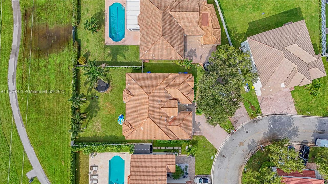 待售: $1,680,000 (5 贝兹, 3 浴室, 2437 平方英尺)