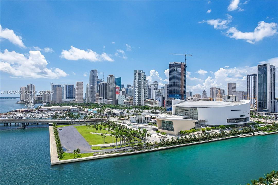 En Venta: $749,500 (2 camas, 2 baños, 1256 Pies cuadrados)