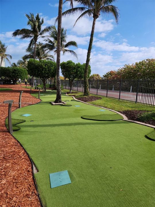 For Sale: $1,990,000 (2 beds, 2 baths, 1550 Square Feet)