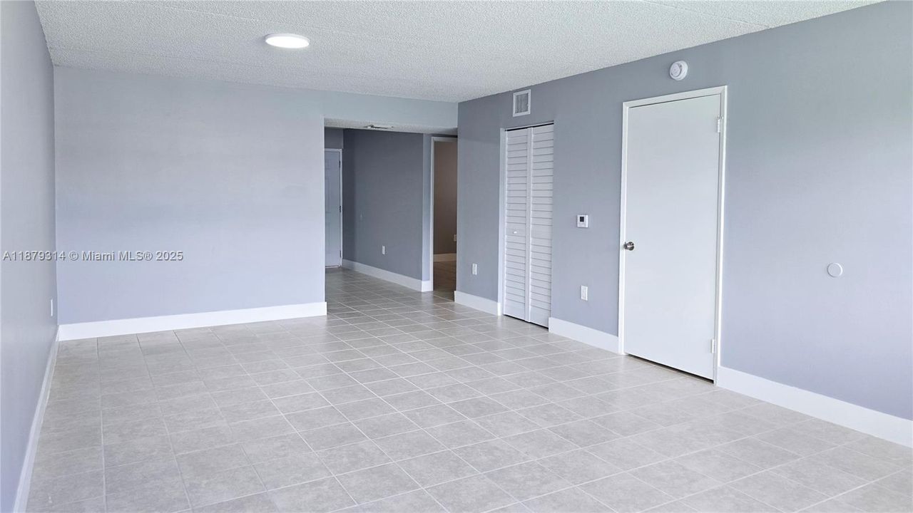 Недавно арендовано: $2,100 (2 спален, 2 ванн, 1004 Квадратных фут)