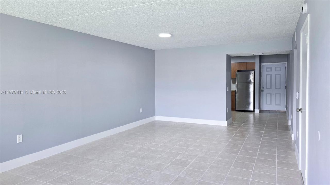 Недавно арендовано: $2,100 (2 спален, 2 ванн, 1004 Квадратных фут)