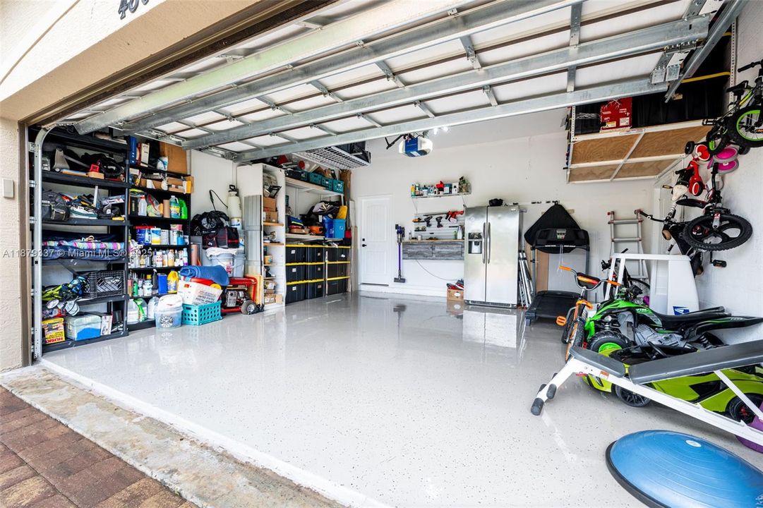 For Sale: $715,000 (5 beds, 3 baths, 2966 Square Feet)