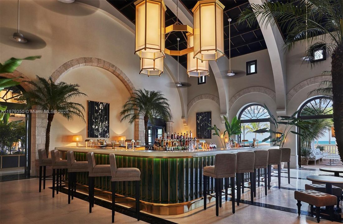 Под контрактом: $12,900,000 (2 спален, 2 ванн, 3424 Квадратных фут)