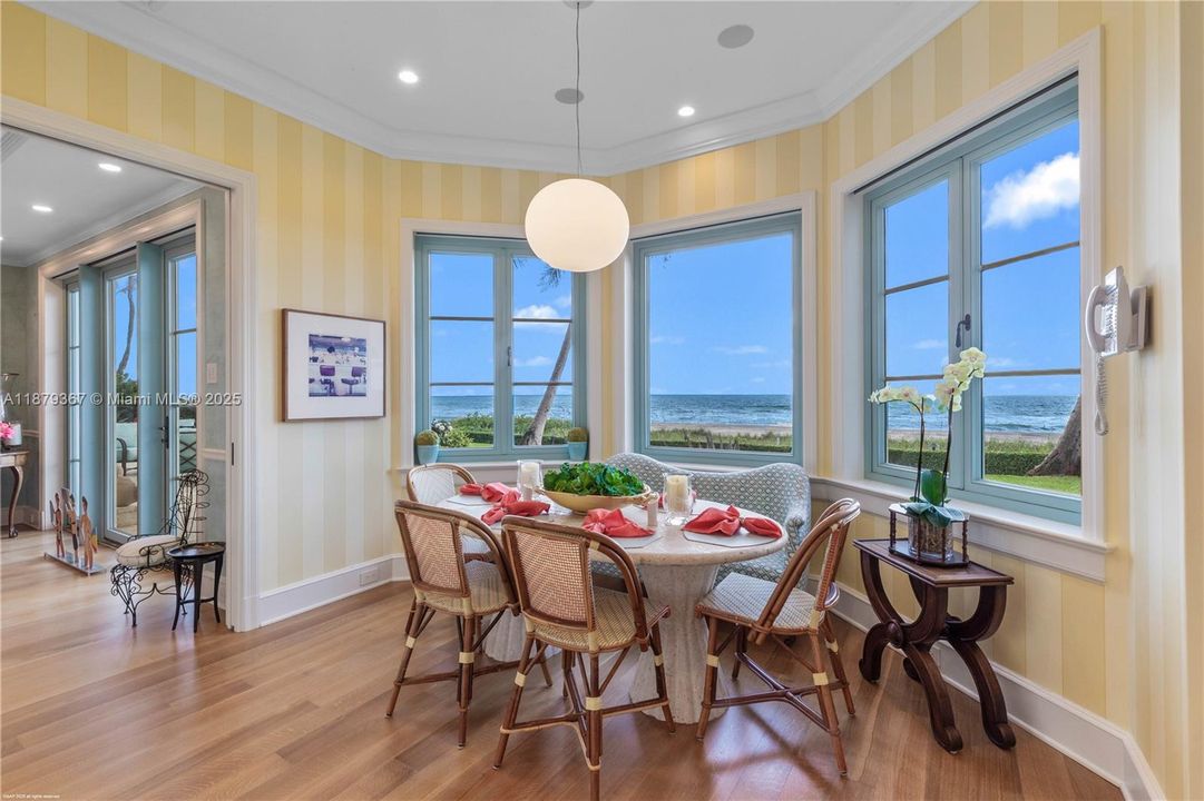 For Sale: $35,550,000 (5 beds, 6 baths, 8997 Square Feet)