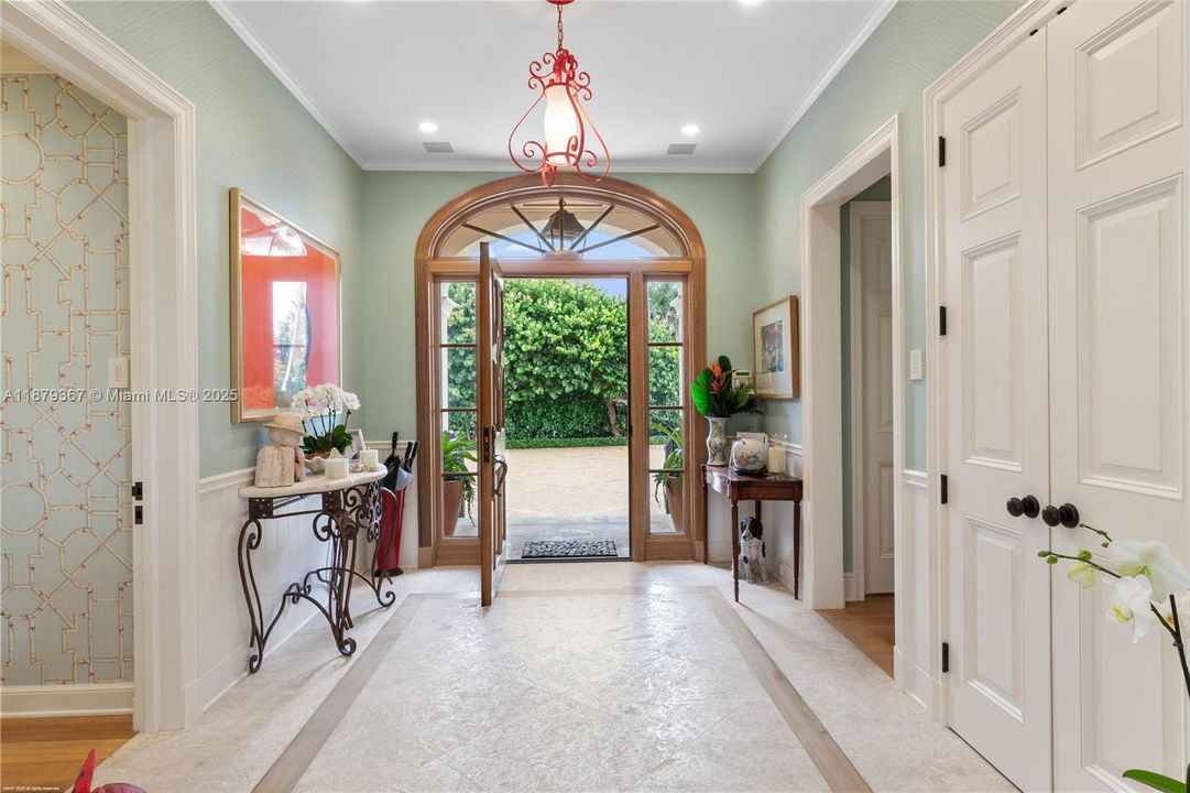 For Sale: $35,550,000 (5 beds, 6 baths, 8997 Square Feet)