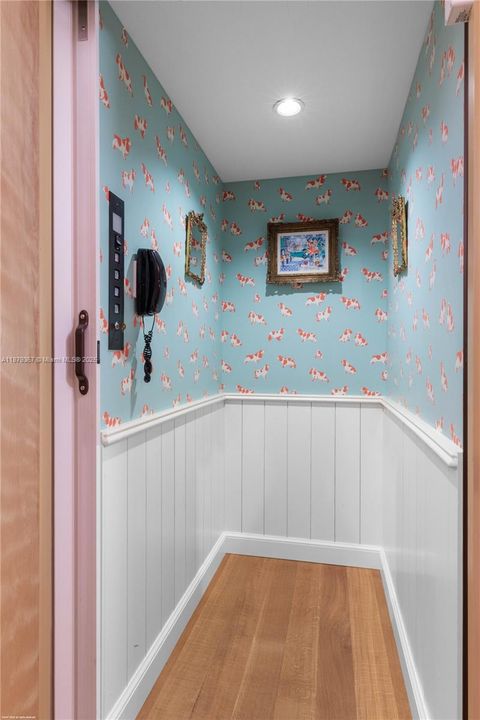 For Sale: $35,550,000 (5 beds, 6 baths, 8997 Square Feet)