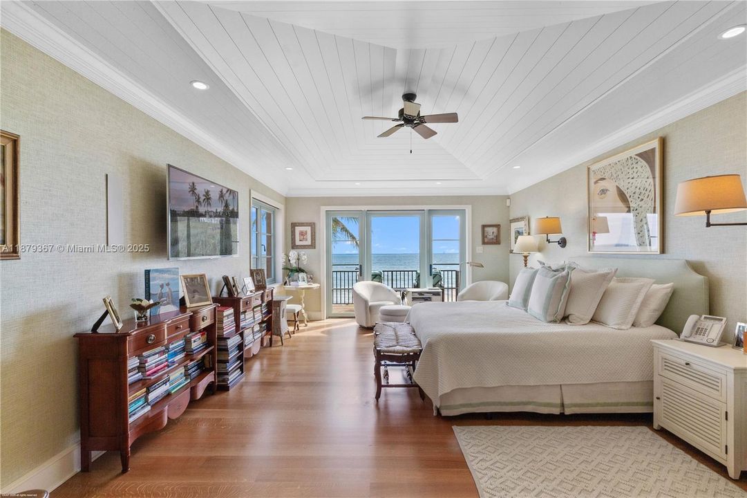 For Sale: $35,550,000 (5 beds, 6 baths, 8997 Square Feet)