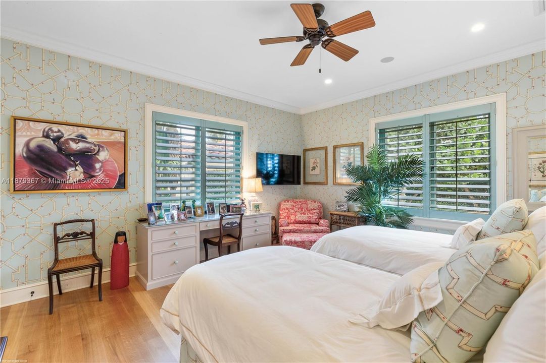 For Sale: $35,550,000 (5 beds, 6 baths, 8997 Square Feet)