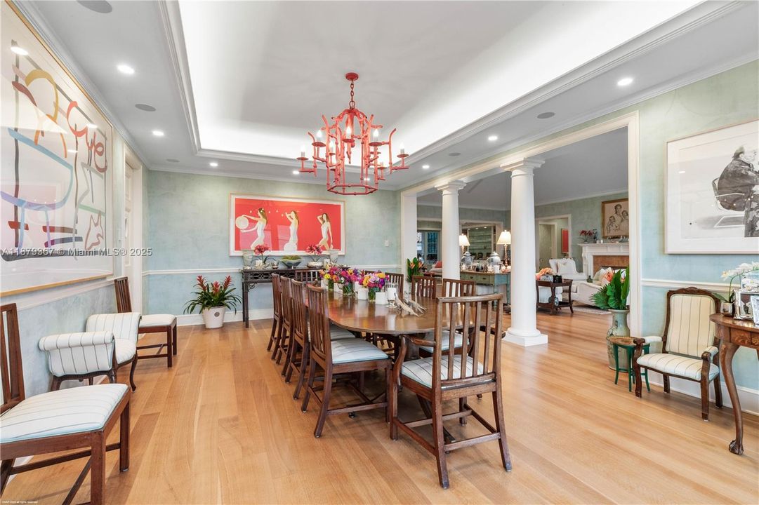 For Sale: $35,550,000 (5 beds, 6 baths, 8997 Square Feet)