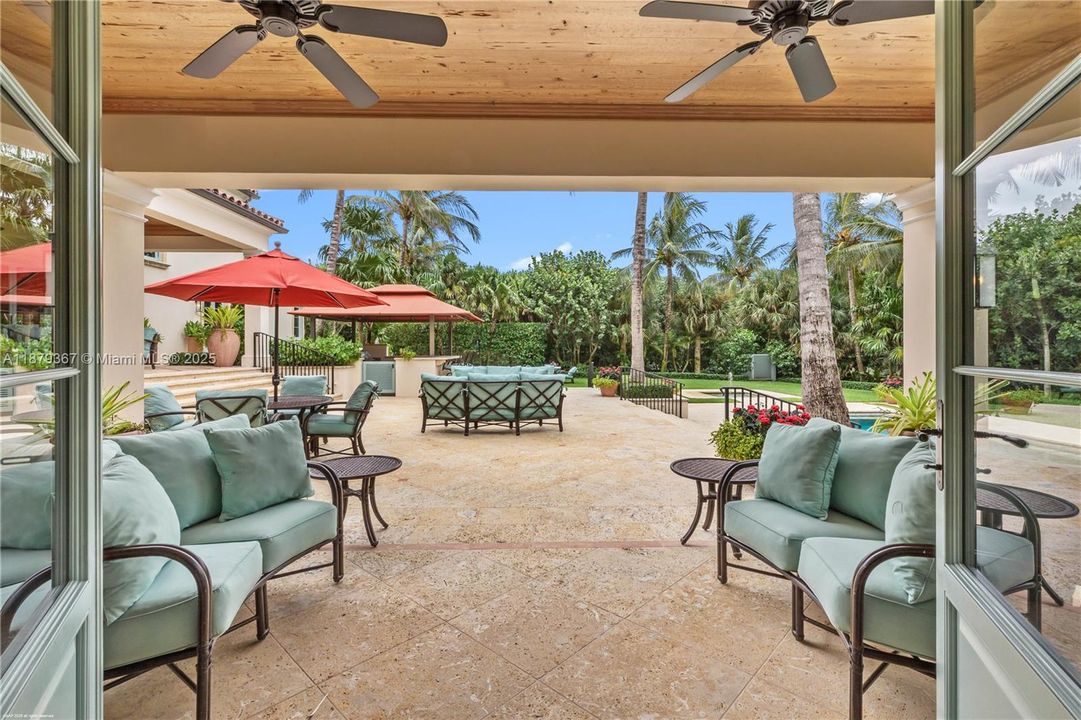 For Sale: $35,550,000 (5 beds, 6 baths, 8997 Square Feet)