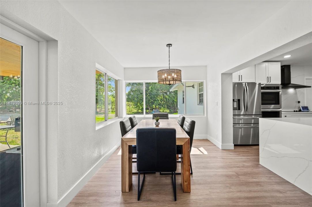 For Sale: $1,750,000 (4 beds, 3 baths, 2492 Square Feet)