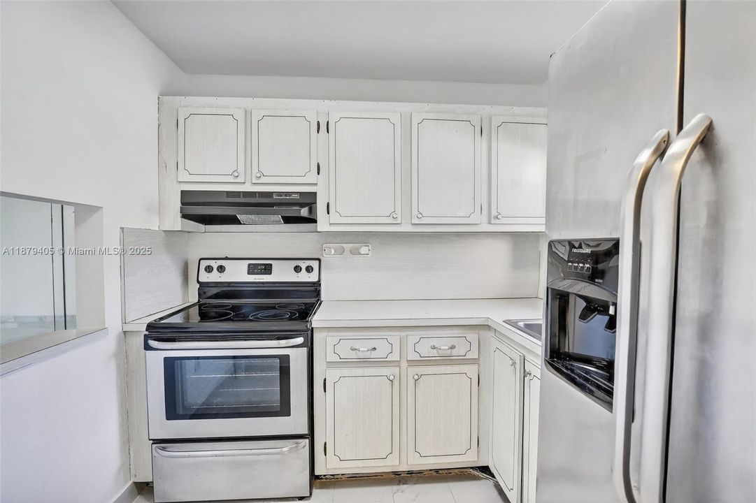 На продажу: $89,000 (1 спален, 1 ванн, 850 Квадратных фут)