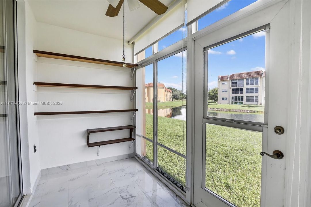 На продажу: $89,000 (1 спален, 1 ванн, 850 Квадратных фут)