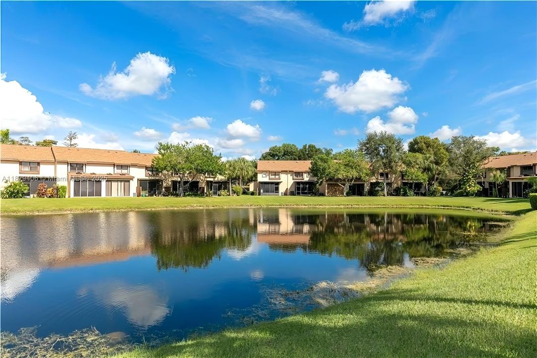 For Sale: $399,000 (3 beds, 2 baths, 1388 Square Feet)