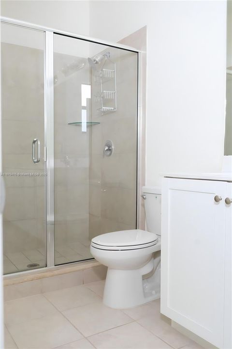 For Sale: $550,000 (3 beds, 2 baths, 1751 Square Feet)