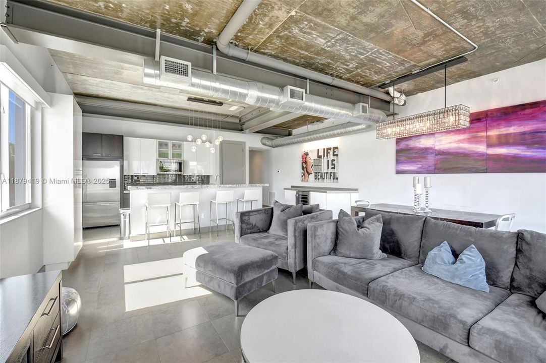For Rent: $7,250 (3 beds, 2 baths, 1455 Square Feet)
