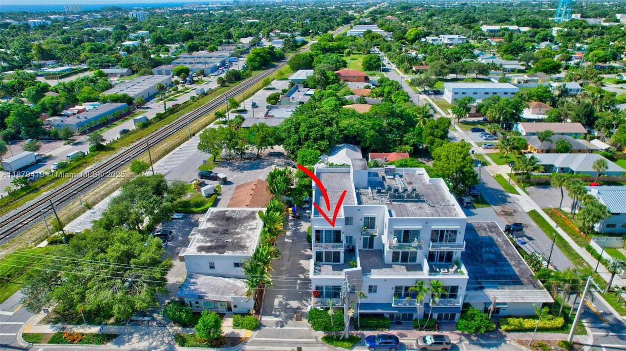 For Rent: $7,250 (3 beds, 2 baths, 1455 Square Feet)