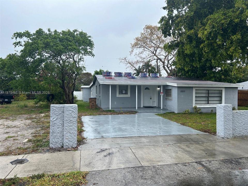 Activo con contrato: $549,900 (0 camas, 0 baños, 0 Pies cuadrados)