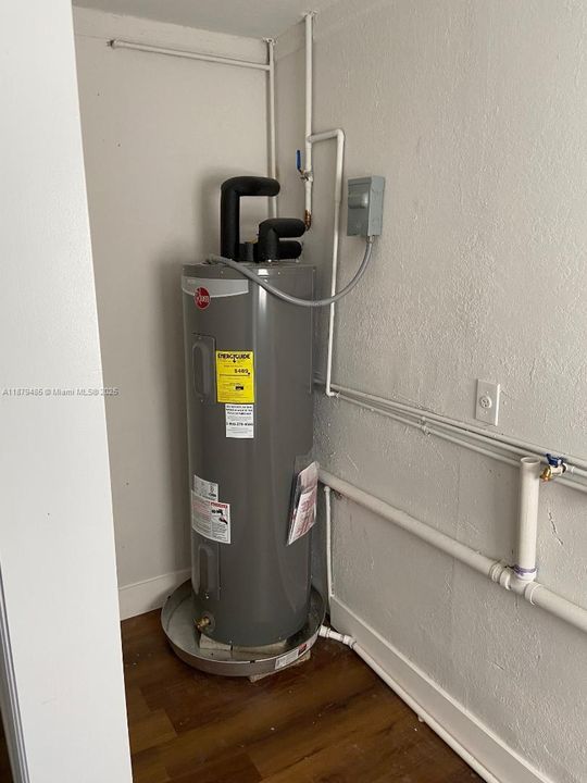 Activo con contrato: $549,900 (0 camas, 0 baños, 0 Pies cuadrados)