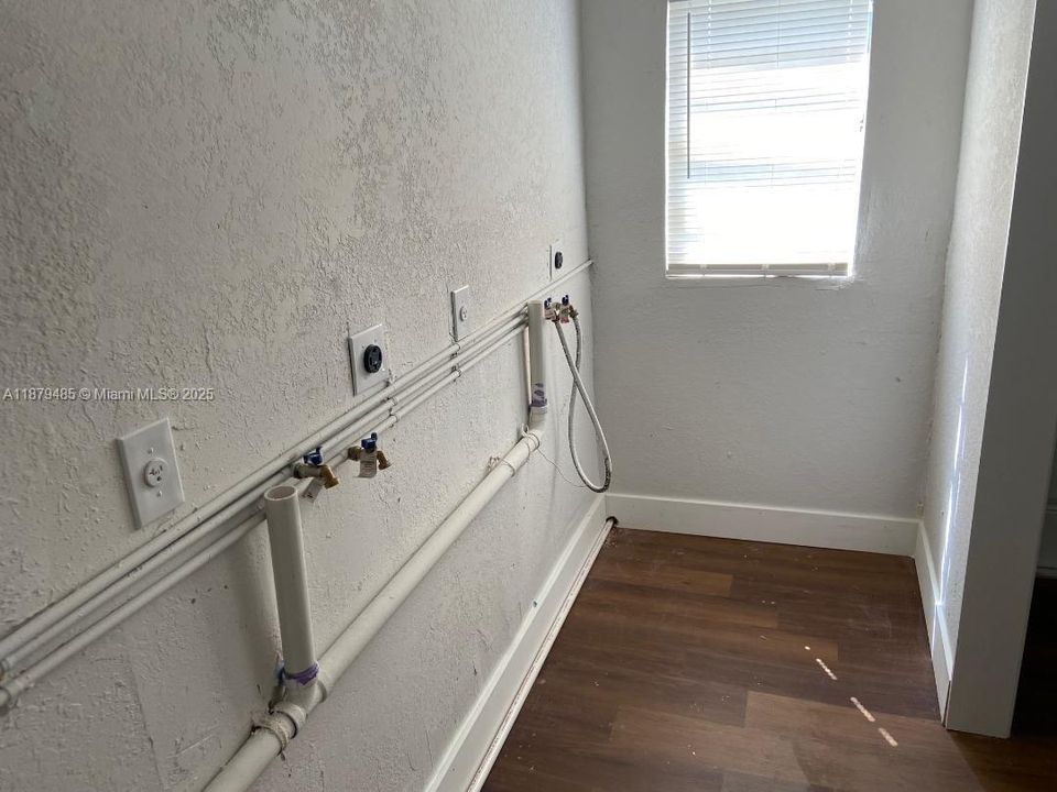 Activo con contrato: $549,900 (0 camas, 0 baños, 0 Pies cuadrados)