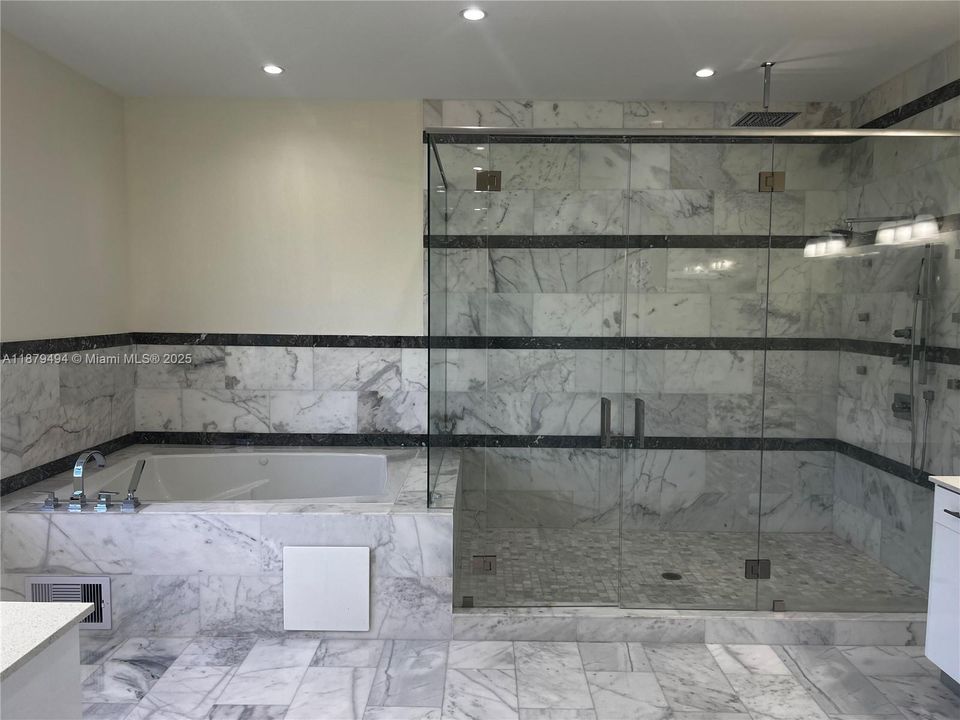 For Rent: $11,000 (6 beds, 6 baths, 0 Square Feet)