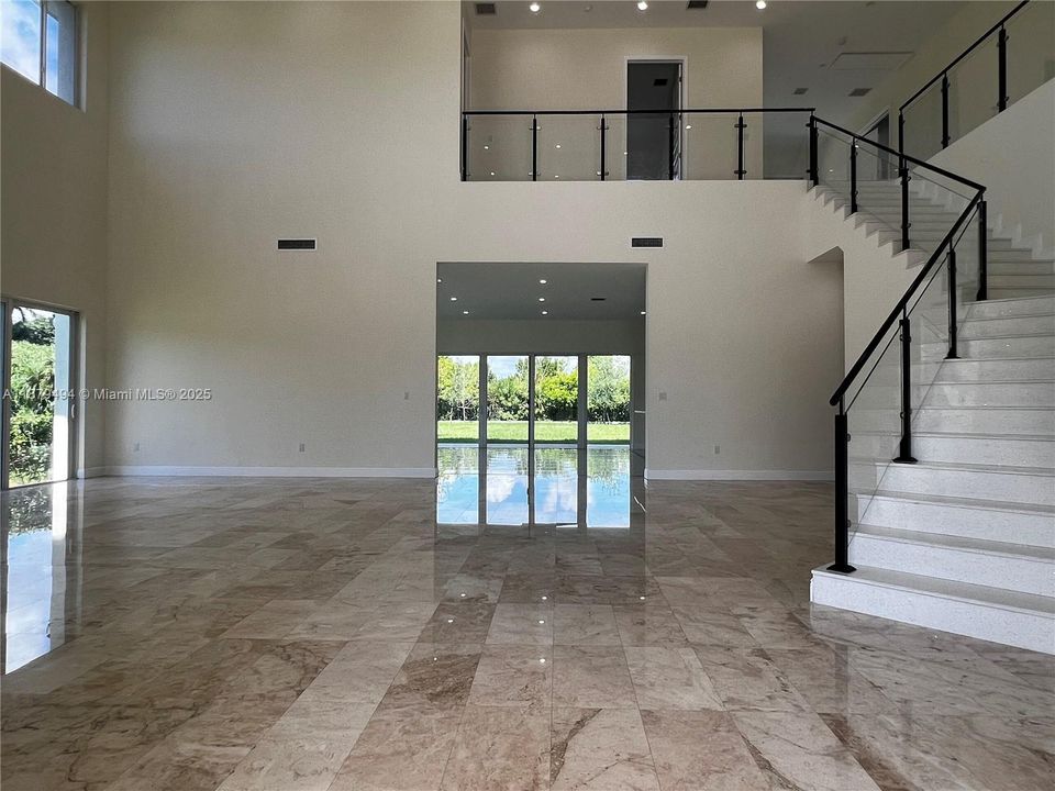 For Rent: $11,000 (6 beds, 6 baths, 0 Square Feet)