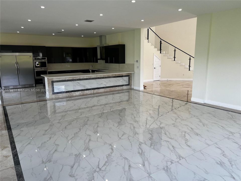 For Rent: $11,000 (6 beds, 6 baths, 0 Square Feet)