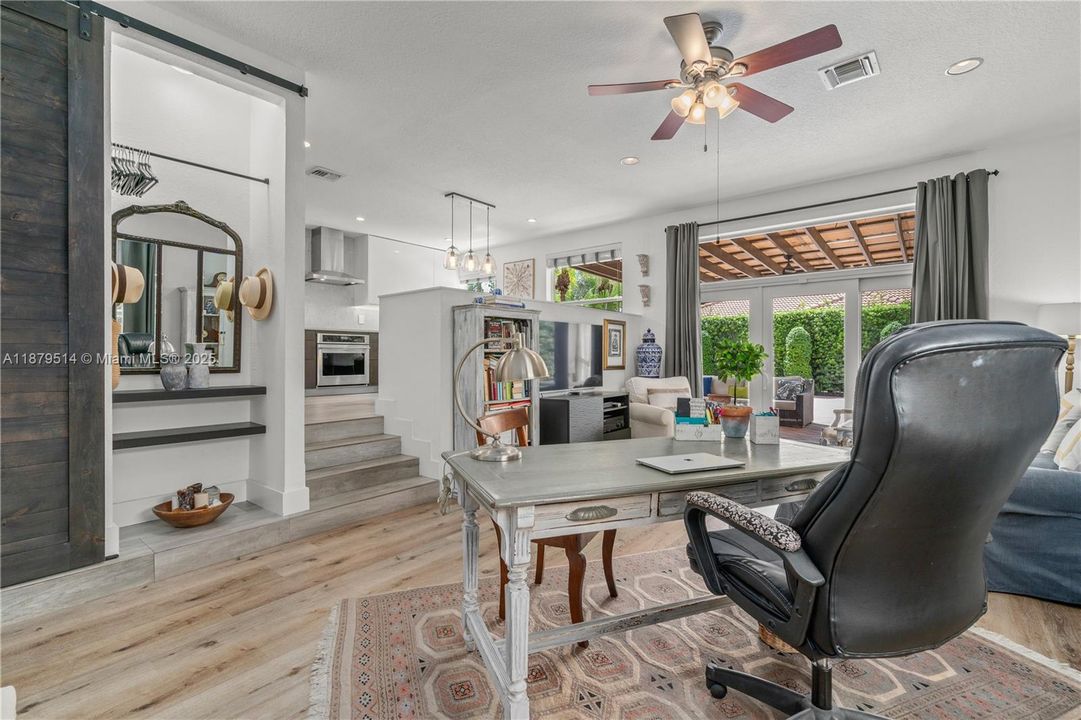 For Sale: $1,295,000 (4 beds, 3 baths, 2401 Square Feet)